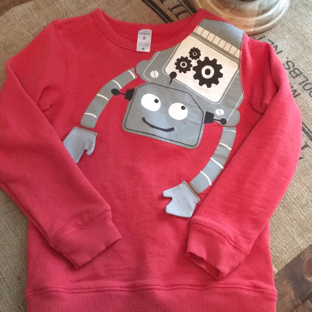 Carters super cute robot shirt…🤖New without tags!